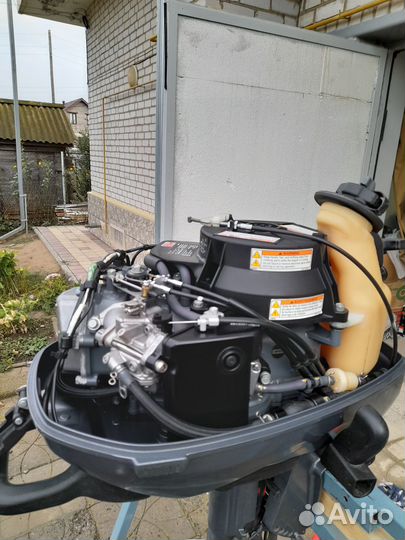 Лодочный мотор ямаха 4 л.с. 4 такта. Непроливайка