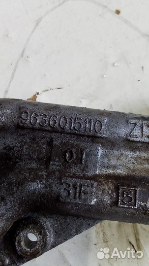 Корпус масляного фильтра Peugeot 206