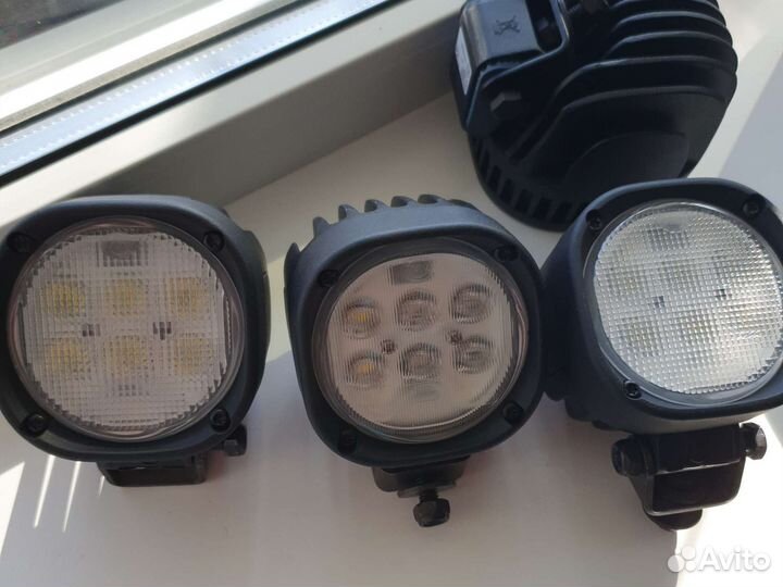 Светодиодный прожектор 1010-2500eL