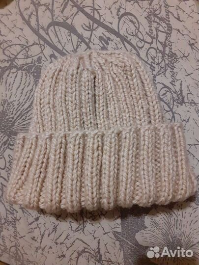 Шапка женская вязаная ручная работа
