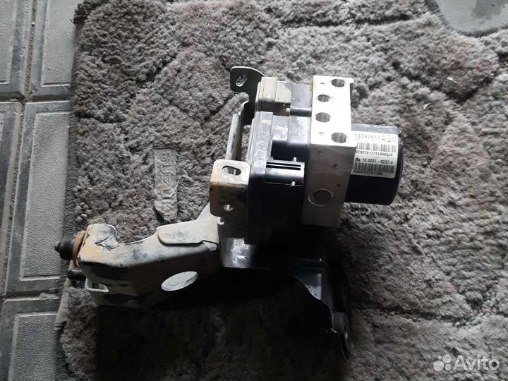 Блок ABS Chevrolet Cruze 1.6 автомат