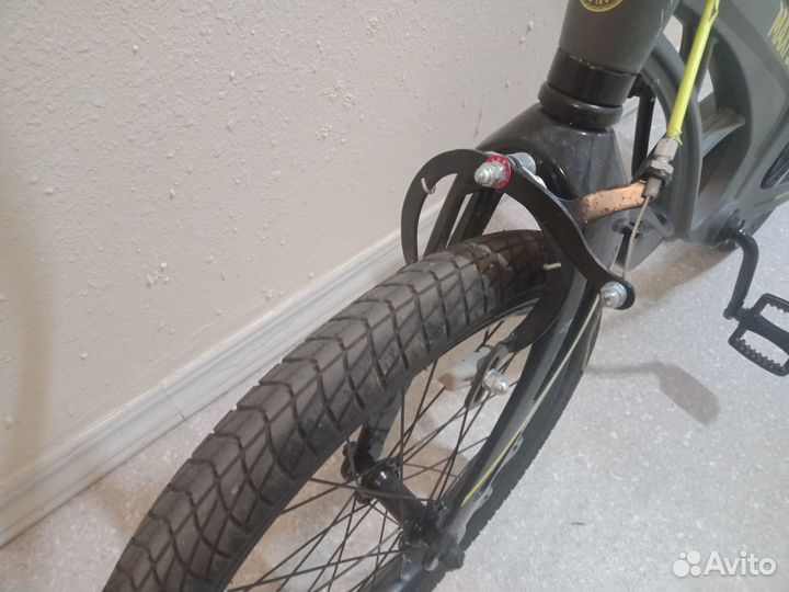 Велосипед Maxiscoo Cosmic 18 Стандарт