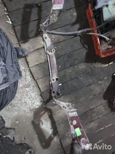 Телевизор mercedes C Class W202