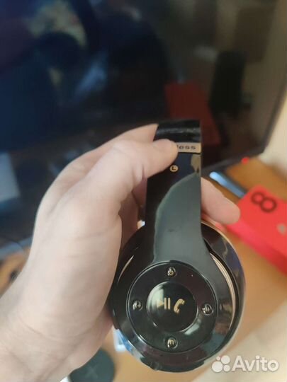 Беспроводные наушники