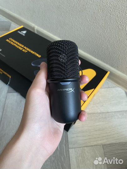 Микрофон HyperX Solocast