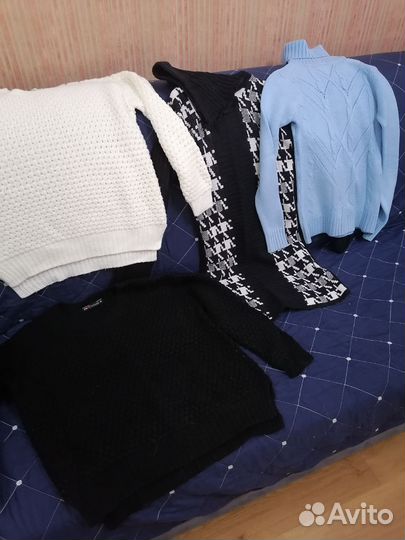 Свитера женские