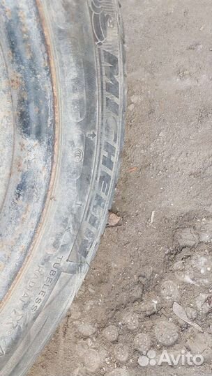 Michelin X-Ice 3 205/55 R16