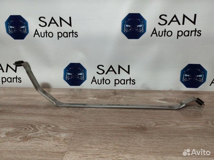 Крепление топливного бака Bmw 5 F10 N52B30AF 2010