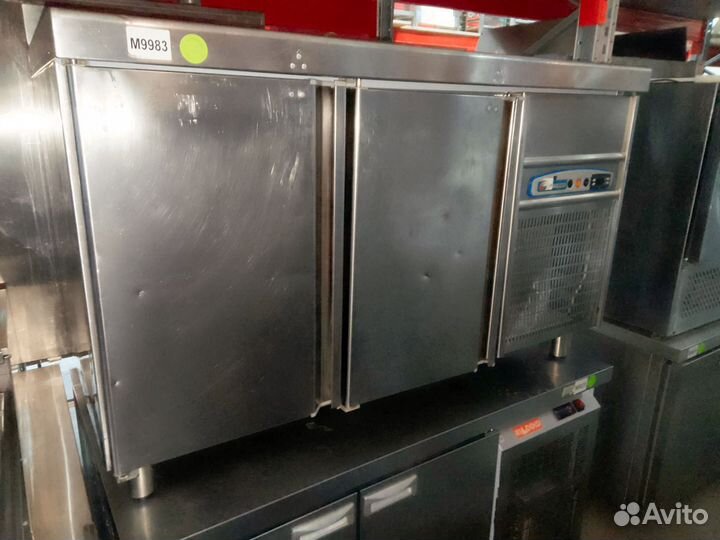 Холодильный стол