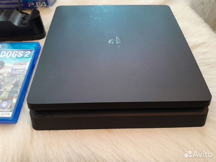 Игровая приставка Sony PS4 slim 1 Tb