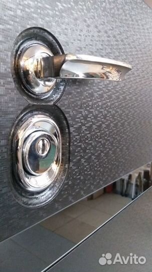 Вскрытие замков дверей сейфов.Замена замков