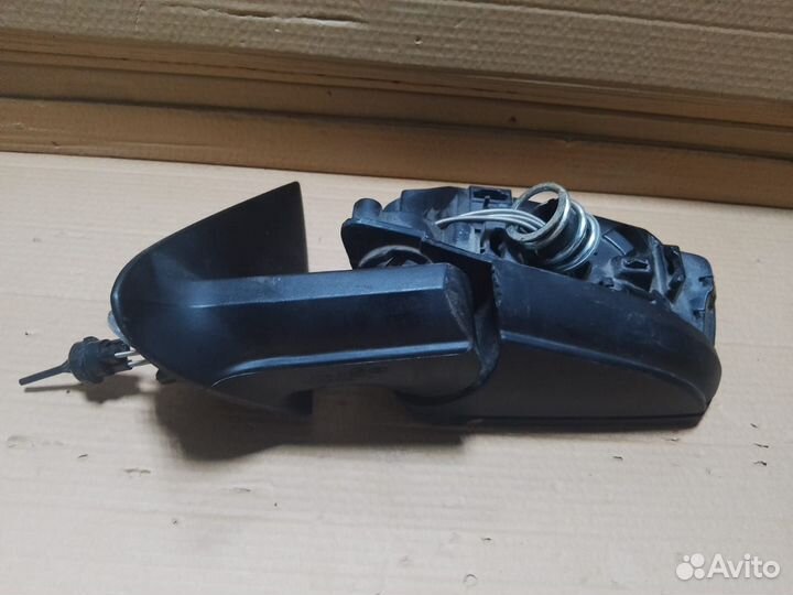 Зеркало мехакническое левое LADA Granta 1