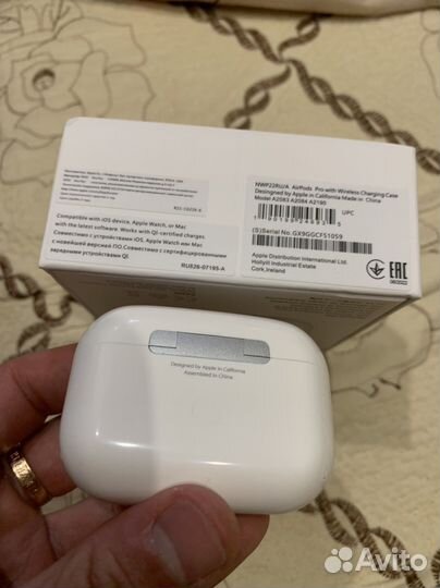 Apple airpods pro