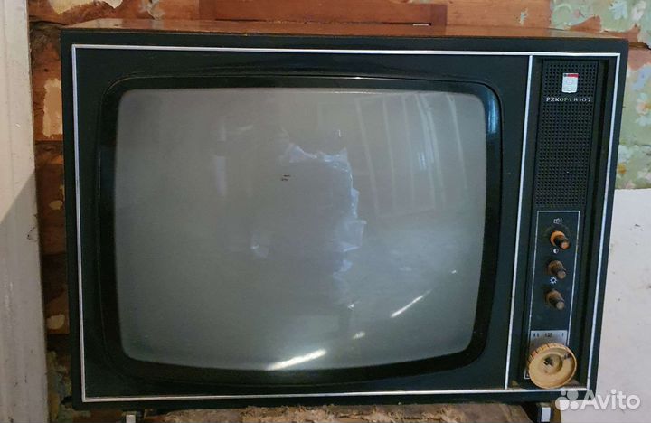 Телевизор