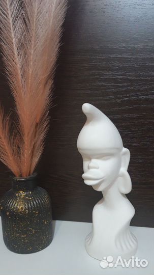 Статуэтка негритянка