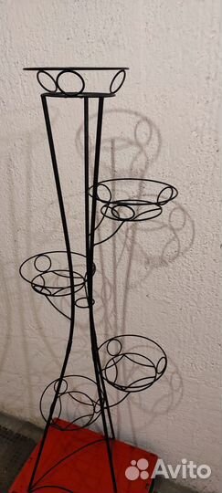 Подставка для цветов напольная металлическая
