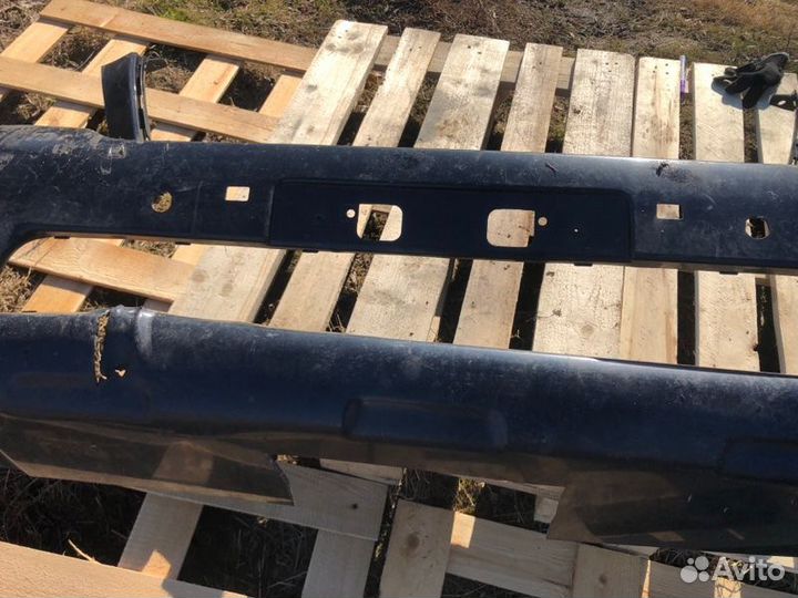 Бампер передний Toyota Land Cruiser Prado 150 3.0