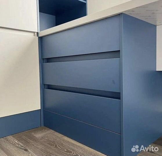 Рабочая зона у окна