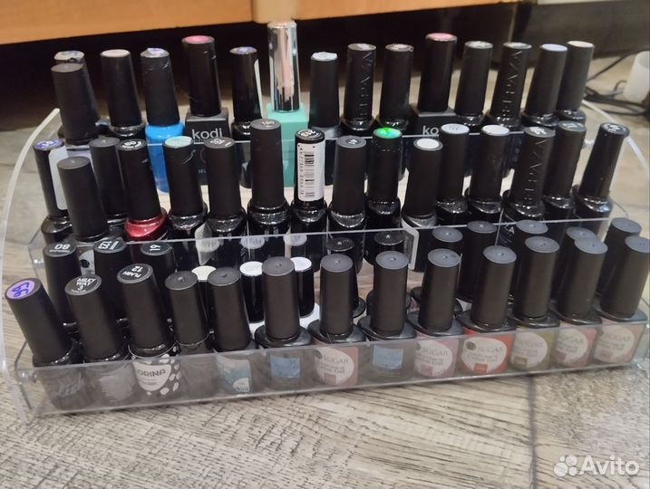 Гель лак для ногтей