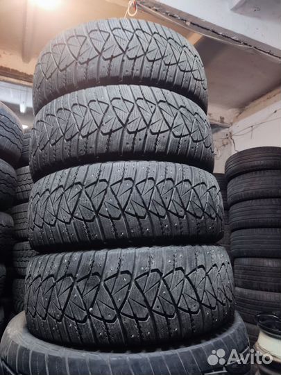 Dunlop Ice Touch 225/55 R17