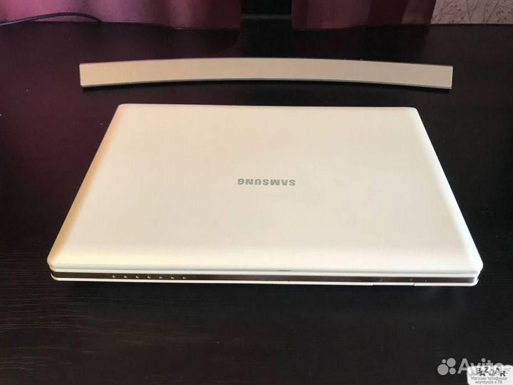 Нетбук Samsung Nc10