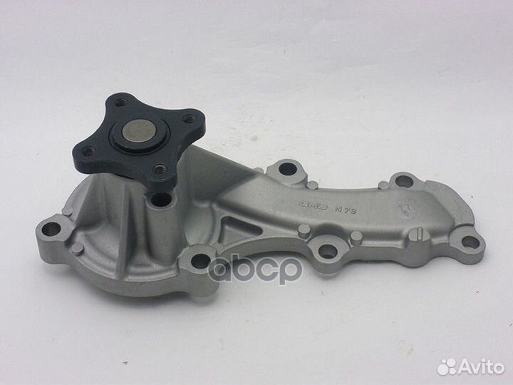 Помпа nissan almera (N16) 1.5.1.8/primera (P11