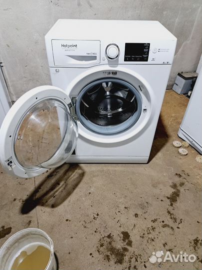 Стиральная машинка Hotpoint ariston ariston