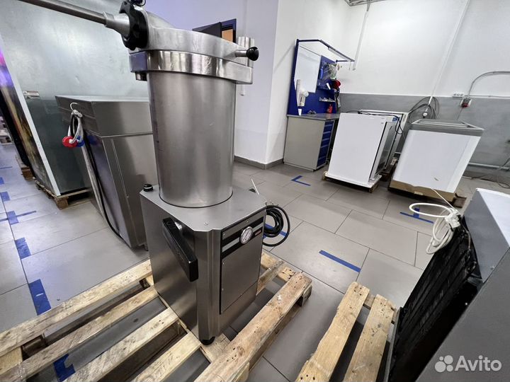 Шприц колбасный