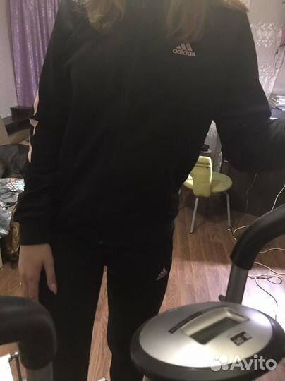 Спортивный костюм adidas