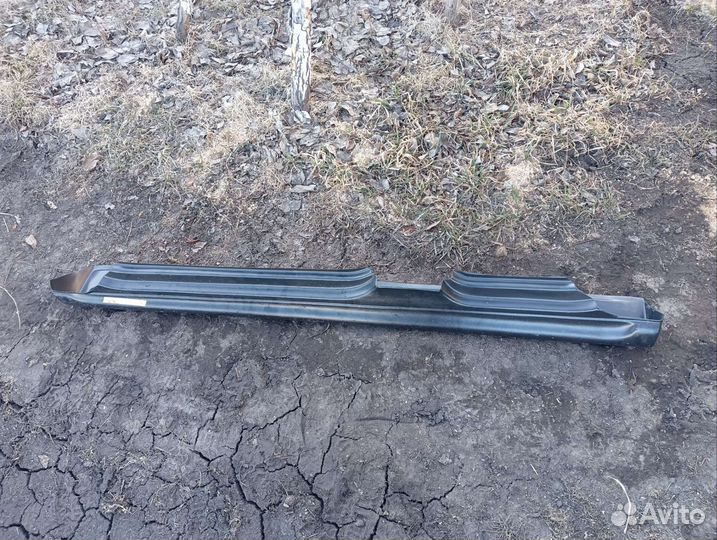 Порог левый на chevrolet niva