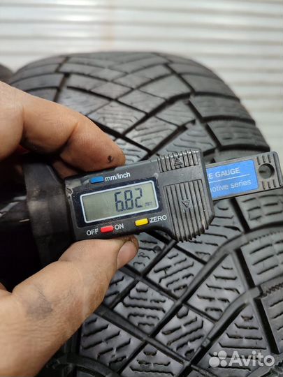 Pirelli Ice Zero FR 225/60 R18