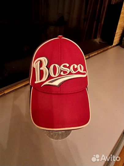 Бейсболка, перчатки bosco