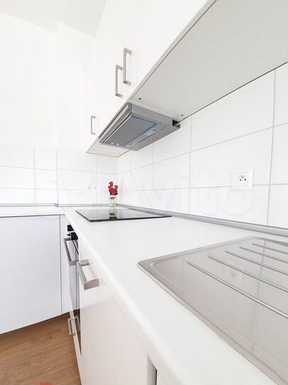 3-к. квартира, 83,6 м², 12/16 эт.