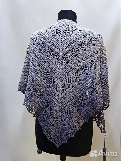 Вязаный бактус