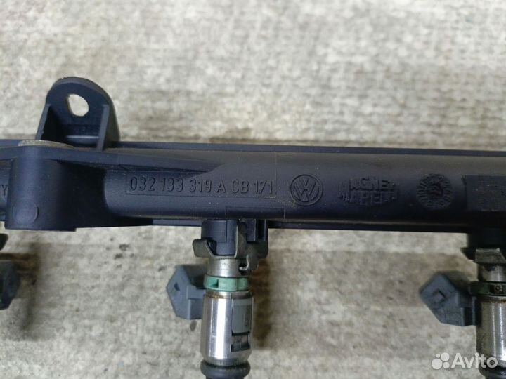 Топливная рампа в сборе Volkswagen 1.6 AEE