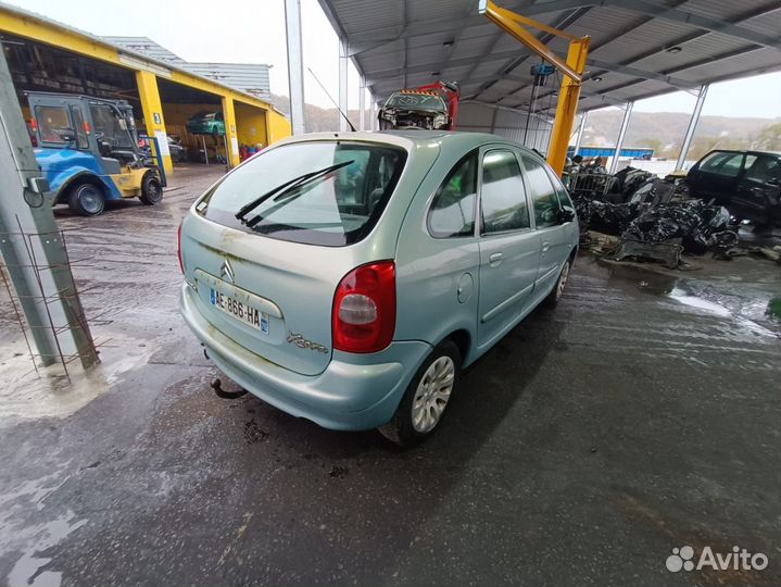 Фаркоп для Peugeot-Citroen Picasso