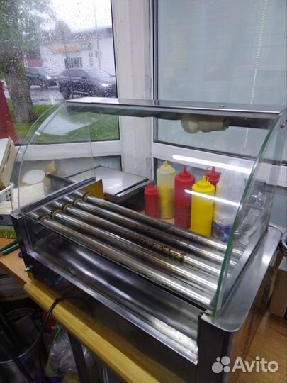 Роликовый гриль для хот-догов