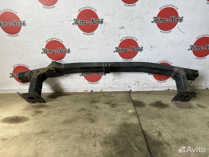 Усилитель переднего бампера Nissan X-Trail T31