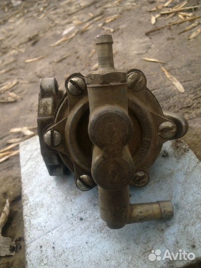 Бензонасос для Москвича