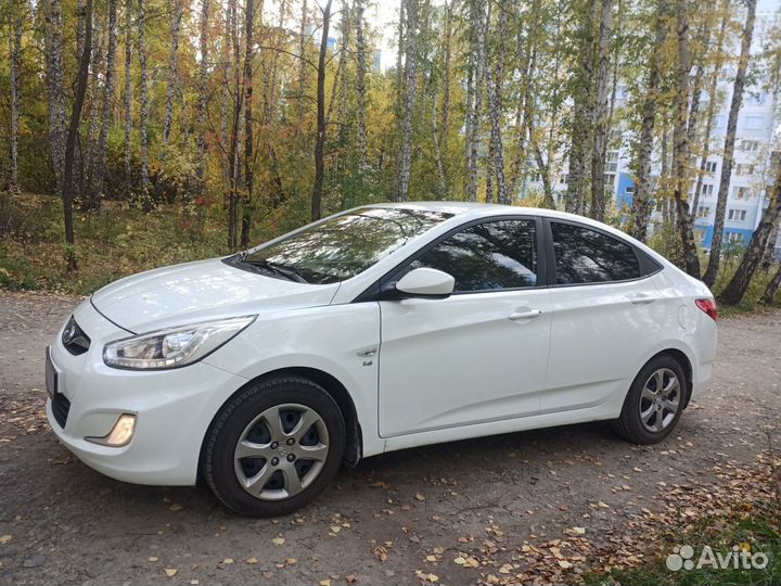 Hyundai Solaris 1.6 AT, 2013, 124 000 км