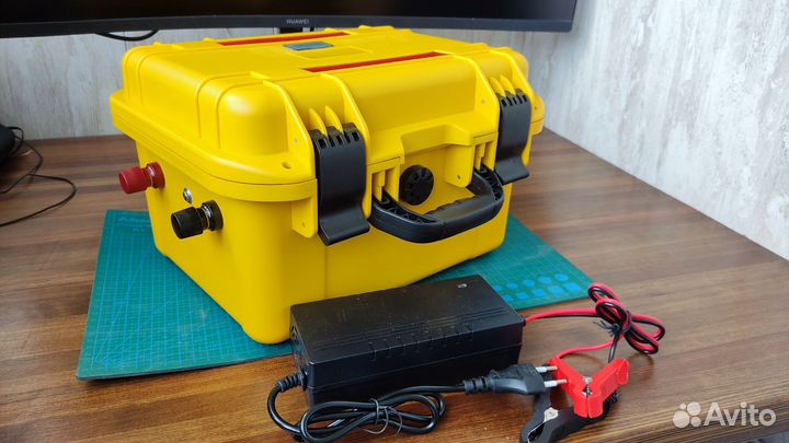 Аккумулятор 24V 105Ah LiFePo4 + зарядное 20А