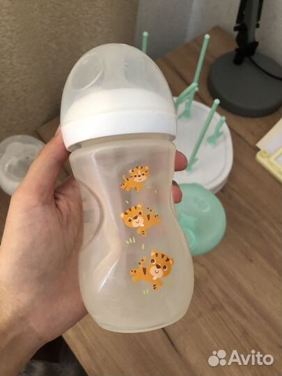 Бутылочки avent natural 260 + сушилка и дозатор