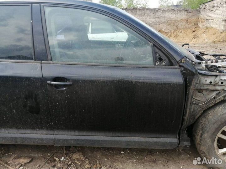 Дверь передняя правая Volkswagen Touareg