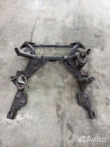 Балка подвески передняя Bmw X5 E53 M54B30 2005