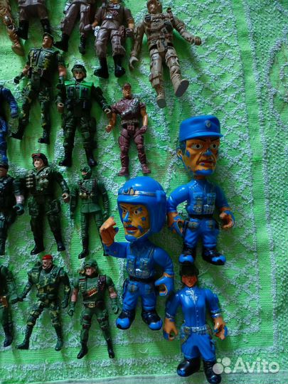 Солдатики, военные разные цена за 1 шт