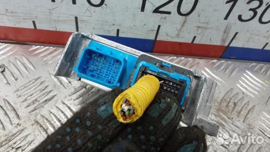Блок управления airbag hyundai IX35 1 (5BR15OQ01)