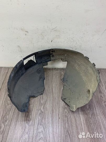 Подкрылок передний левый Opel Astra H