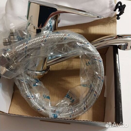 Смеситель для кухни новый Frap F45702-В