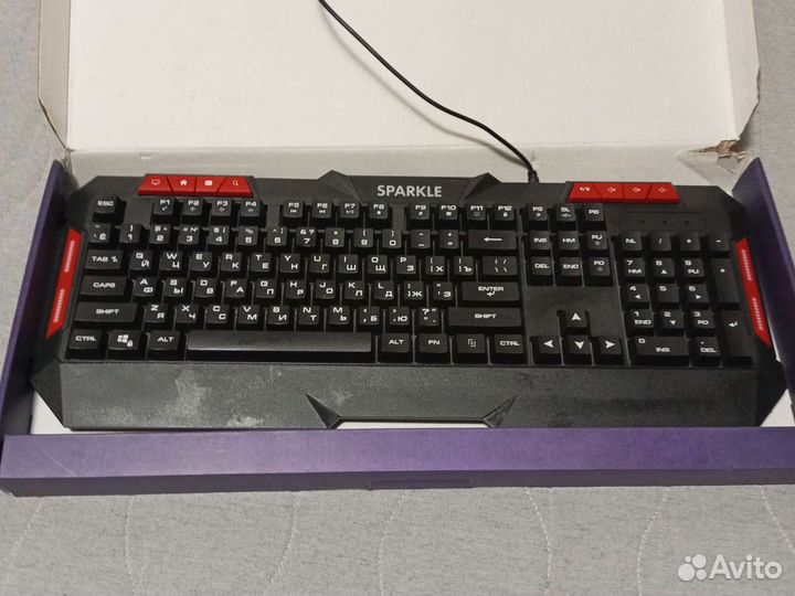 Клавиатура и игровая с подсветкой