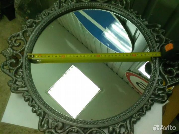 Зеркало настенное советских времен